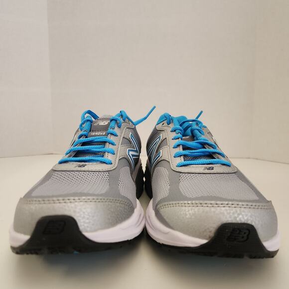 New Balance Women's W1540V3 Running Shoe, Silver/Polaris, 10.5 - Picture 3 of 8